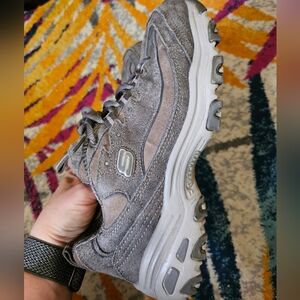 Skecher's Women's Dlites Sneaker Shoe Size 7 Brown Leather